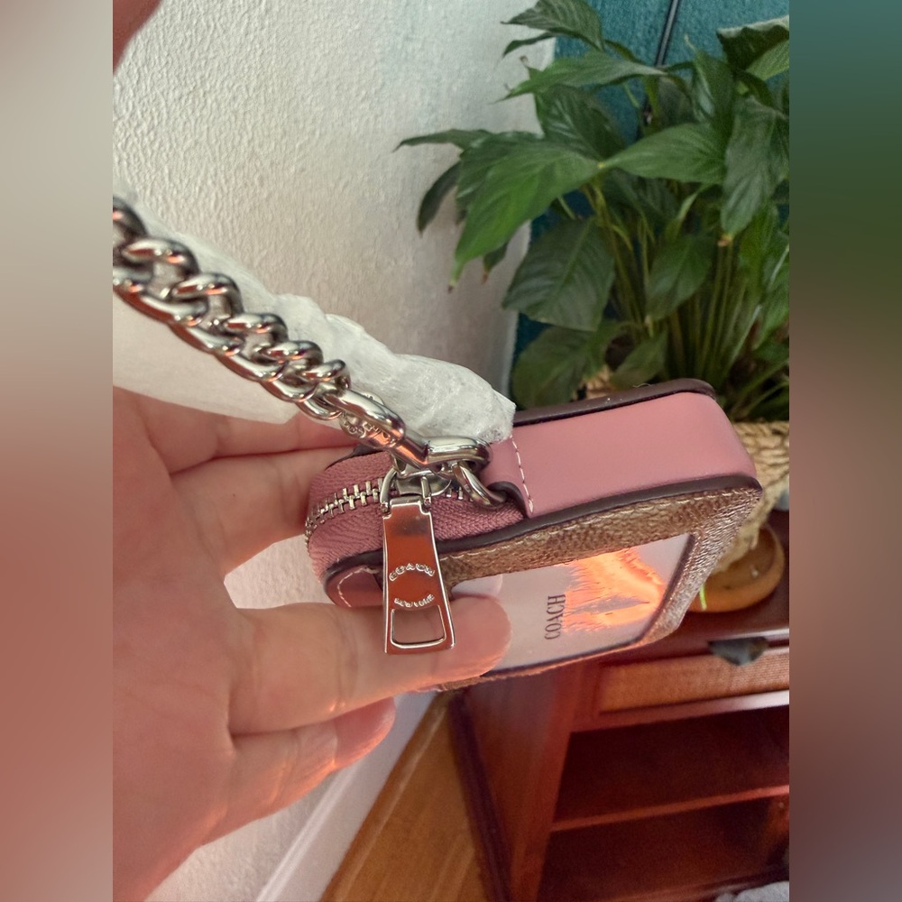 NWT Coach Zip Card Case In Signature Canvas - CW883 Silver/Tan/Dusty Pink $118 - Picture 10 of 14